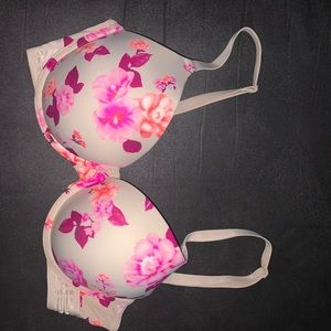 Victoria’s Secret Pink Bra